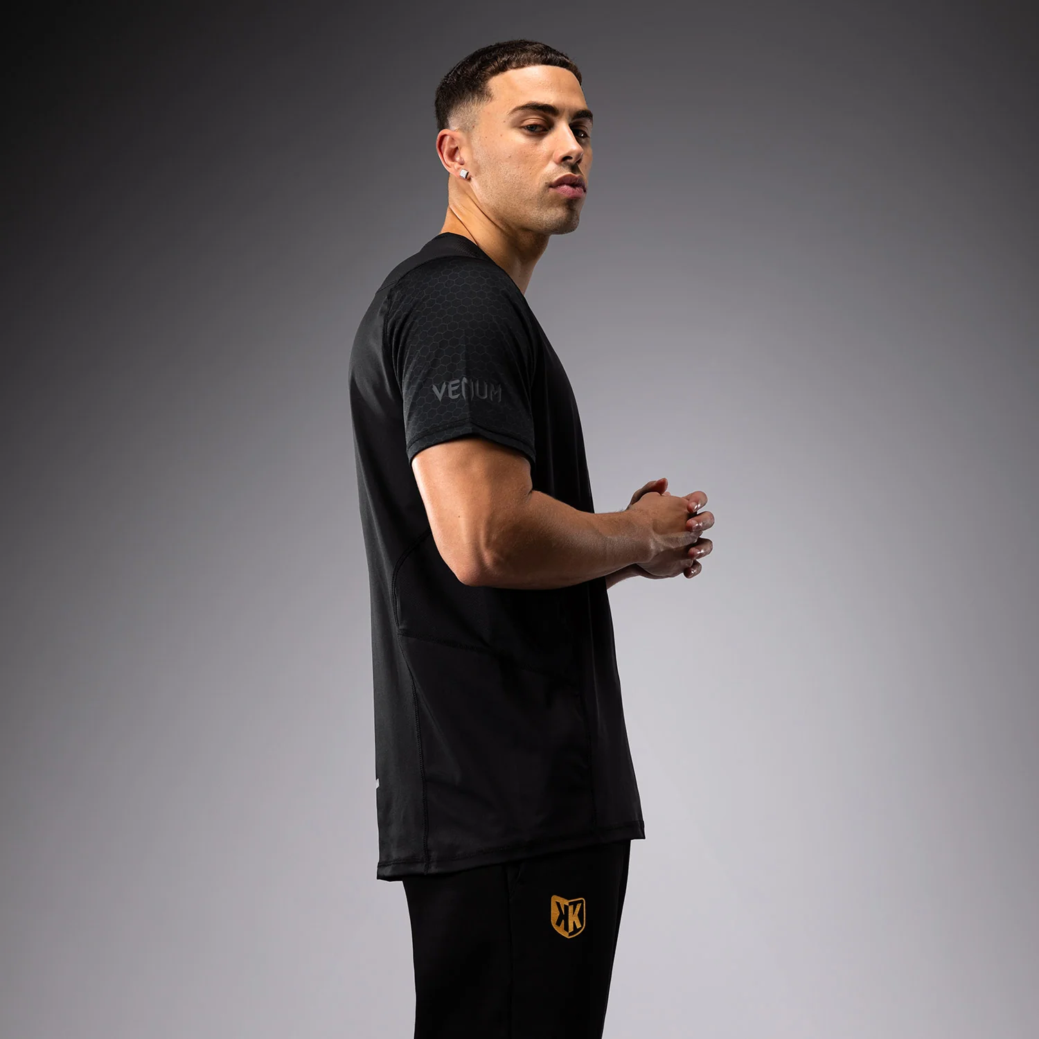 FK x Venum Hexagone MMA T-shirt - Black/Gold - Image 3