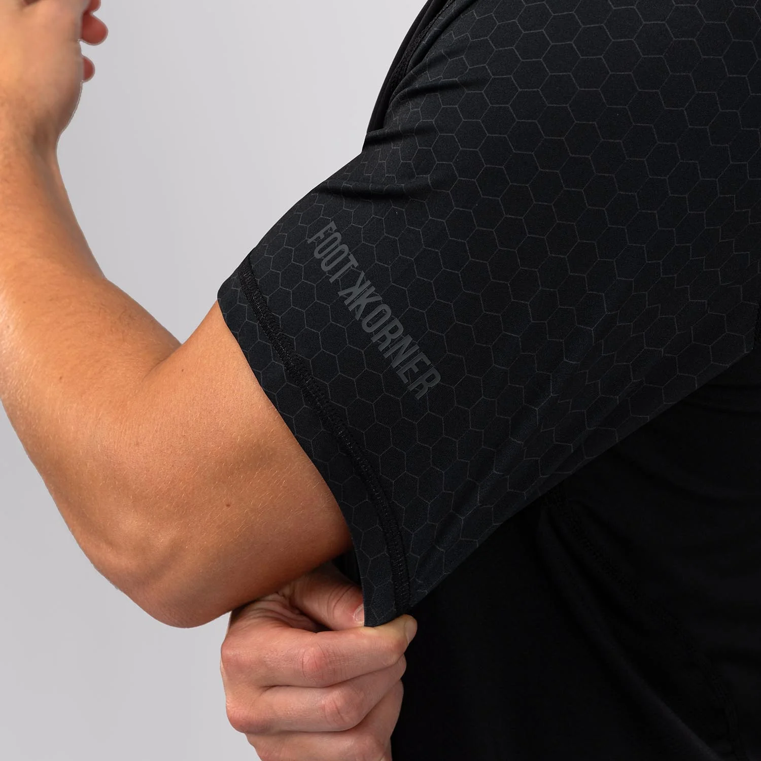 Foot Korner x Venum Hexagon MMA T-shirt - Black/Silver - Image 10