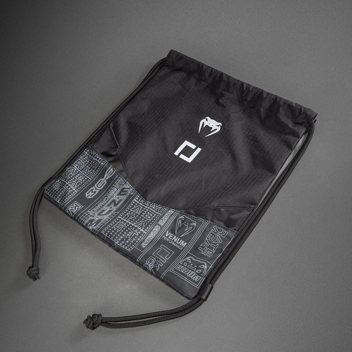 Karate Combat by Venum Drawstring Bag (10-15L) - Black/Grey - Image 4