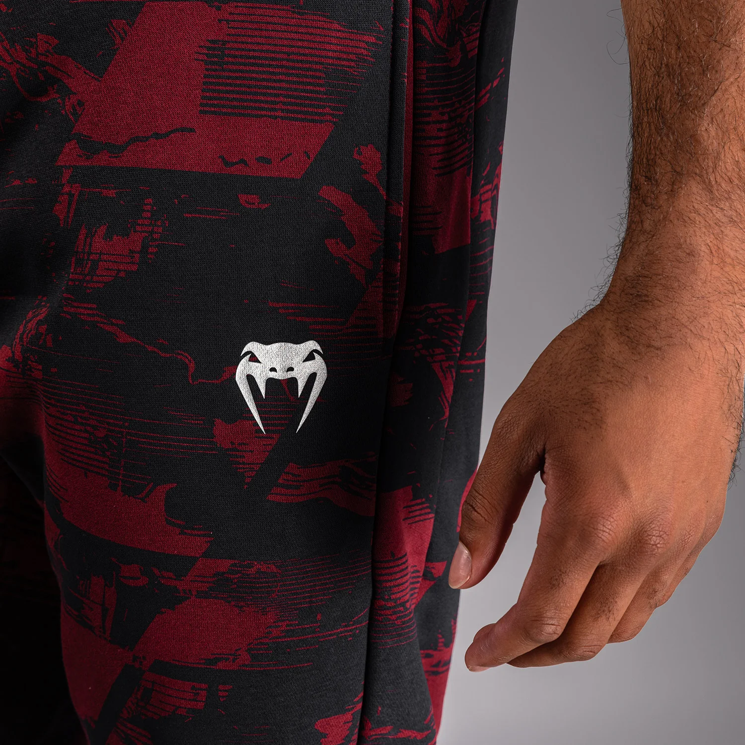 Men's UFC Zenith by Venum Burgundy Authentic Fight Week Pant - Image 7