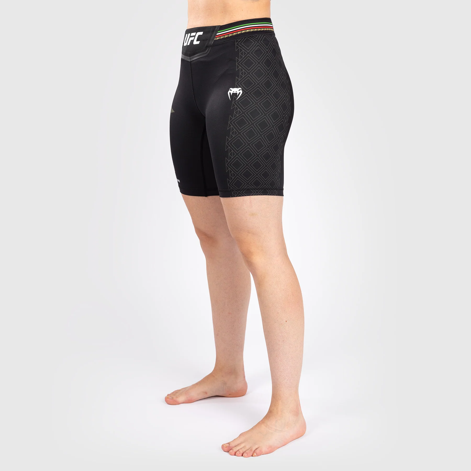 Noche UFC by Venum Authentic Fight Night Women’s Vale Tudo Short - Long Fit - Black - Image 3