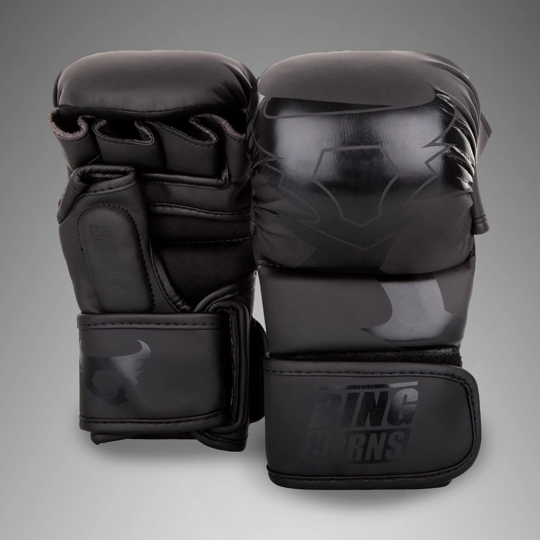 Ringhorns Charger by Venum Sparring Gloves - Black/Black