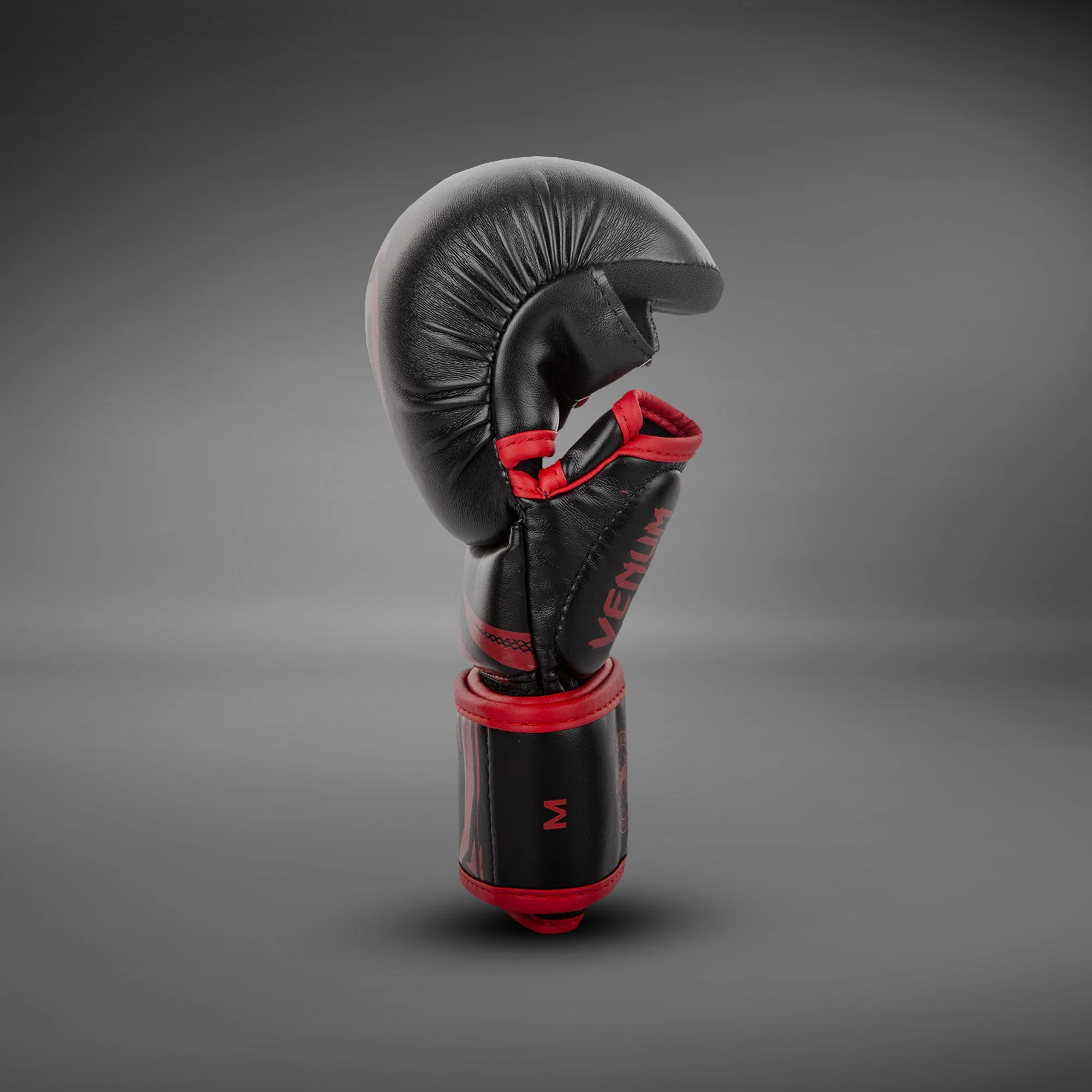 Venum Challenger 3.0 Sparring Gloves - Black/red - Image 3