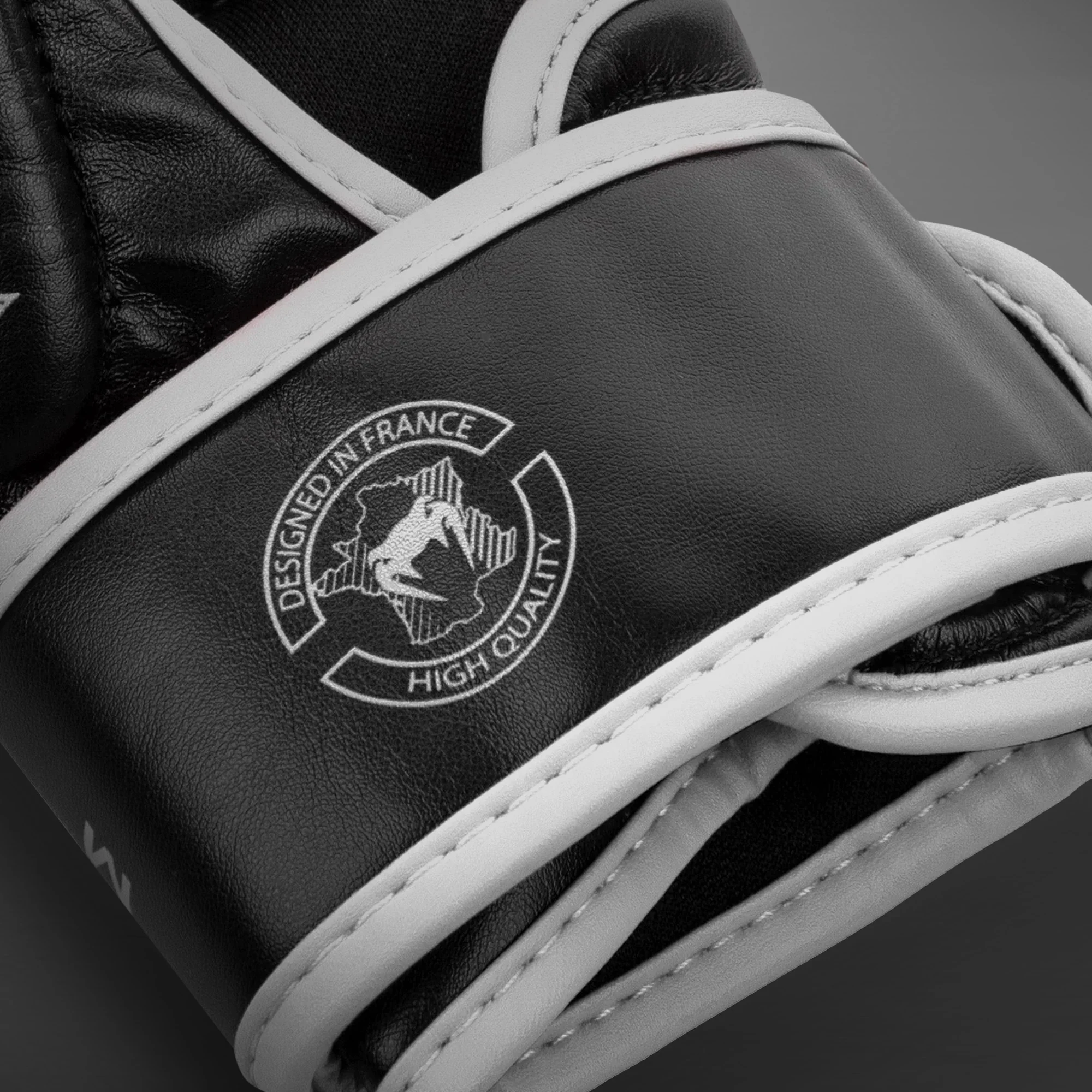 Venum Challenger 3.0 Sparring Gloves - Black/White - Image 4