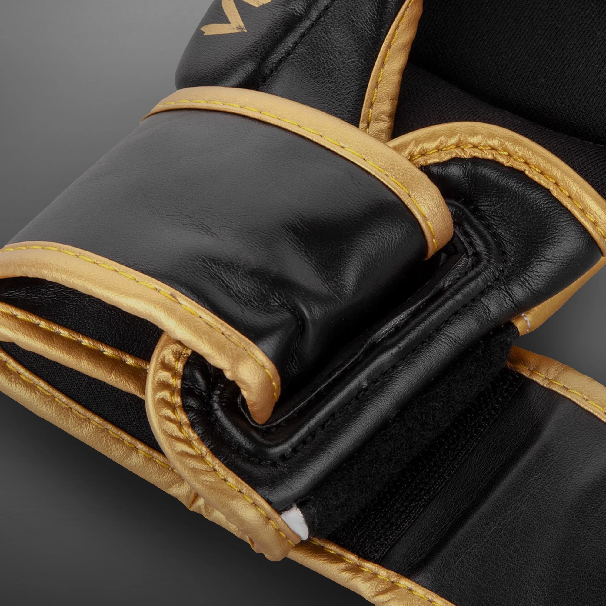 Venum Challenger 3.0 Sparring Gloves - White/Black/Gold - Image 5