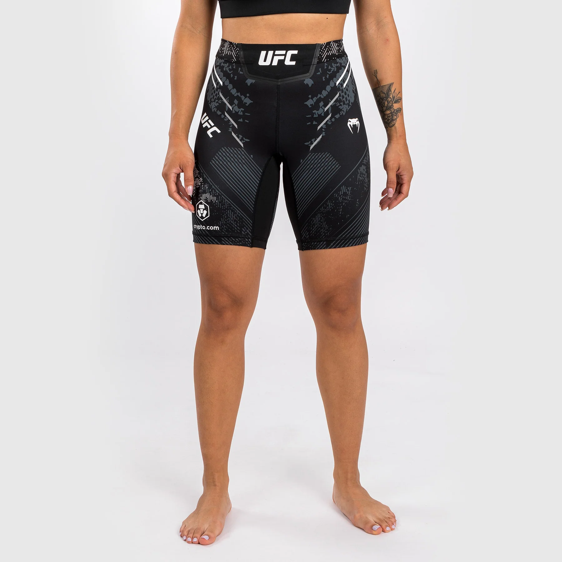 UFC Adrenaline by Venum Authentic Fight Night Women’s Vale Tudo Short - Long Fit - Black