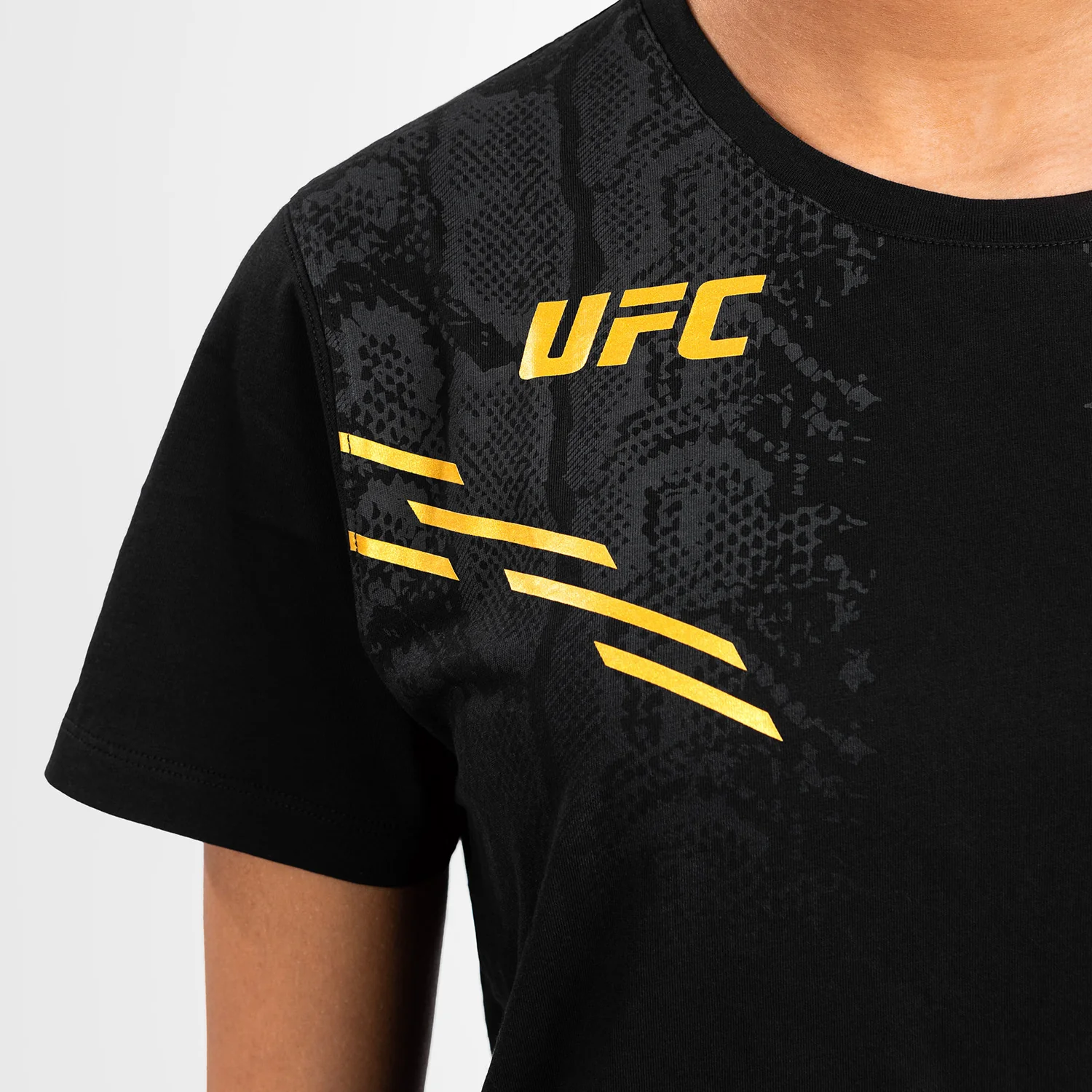 UFC Adrenaline by Venum Replica Women’s Short-sleeve T-shirt - Champion - Image 5