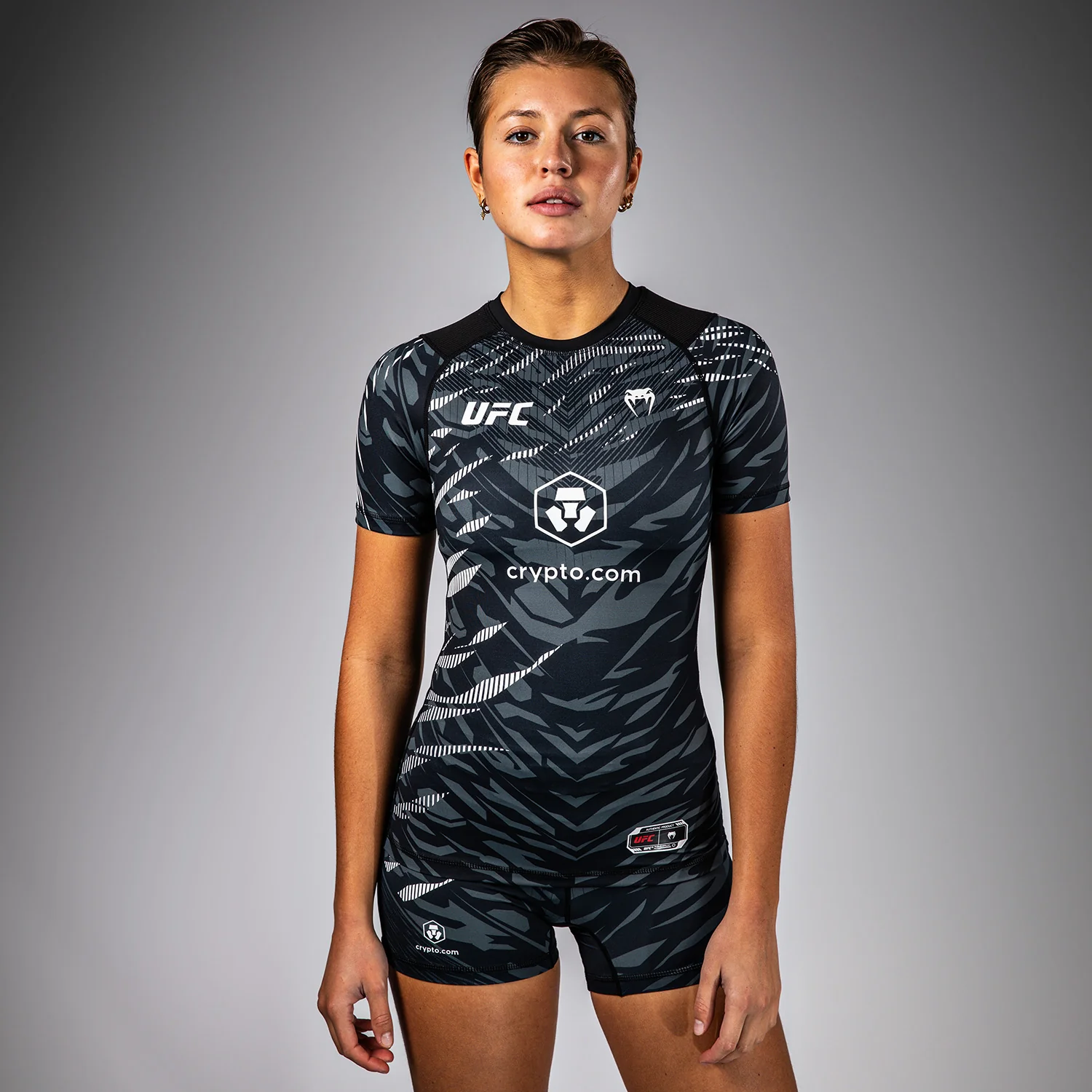 UFC Fusion by Venum Authentic Fight Night Women’s Performance Short Sleeve Rashguard - Black - Image 2