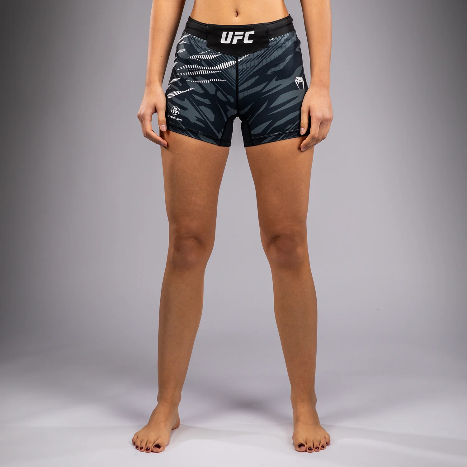 UFC Fusion by Venum Authentic Fight Night Women’s Vale Tudo Short - Short Fit - Black