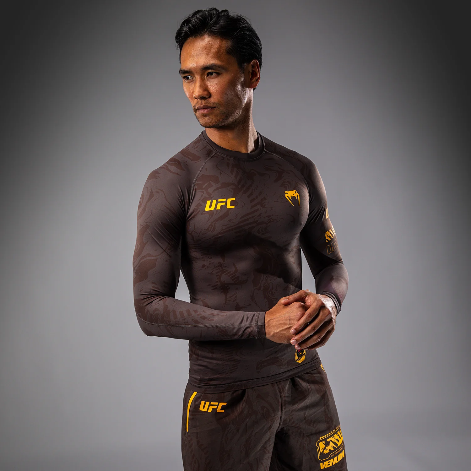 UFC Fusion by Venum Fight Week Men’s Performance Long Sleeve Rashguard - Earthen Brown - Image 6