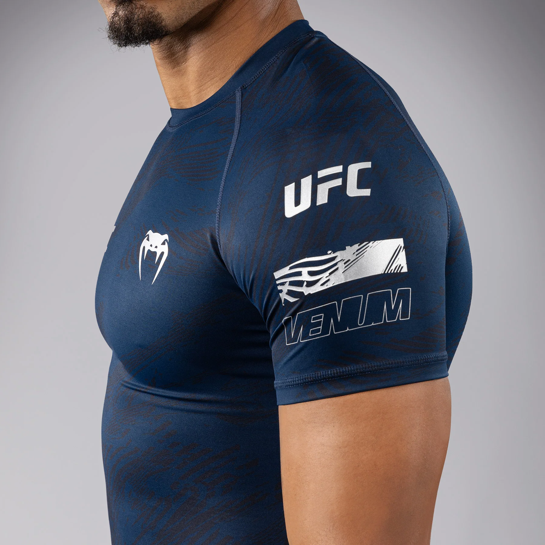 UFC Fusion by Venum Fight Week Men’s Performance Short Sleeve Rashguard - Oceanic Blue - Image 6