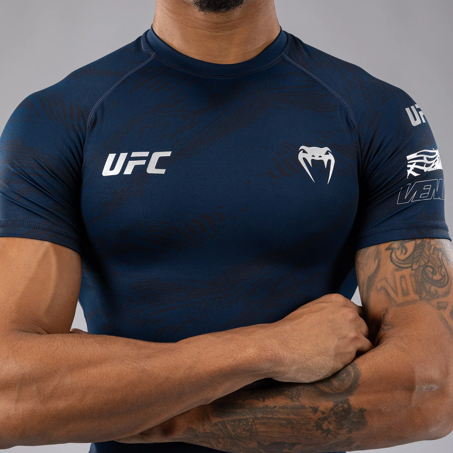 UFC Fusion by Venum Fight Week Men’s Performance Short Sleeve Rashguard - Oceanic Blue - Image 8