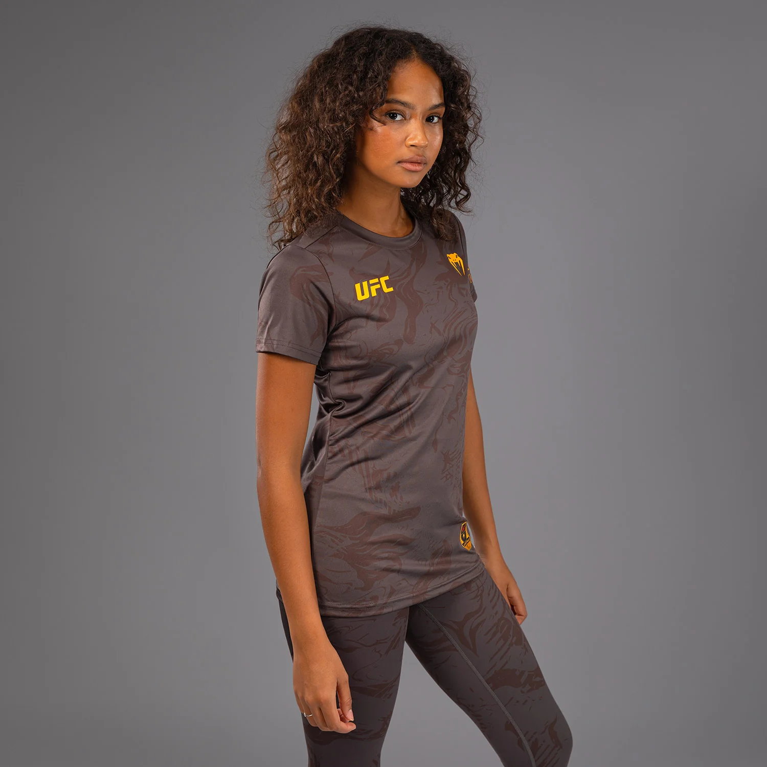 UFC Fusion by Venum Fight Week Women’s Dry-Tech T-Shirt - Earthen Brown - Image 3