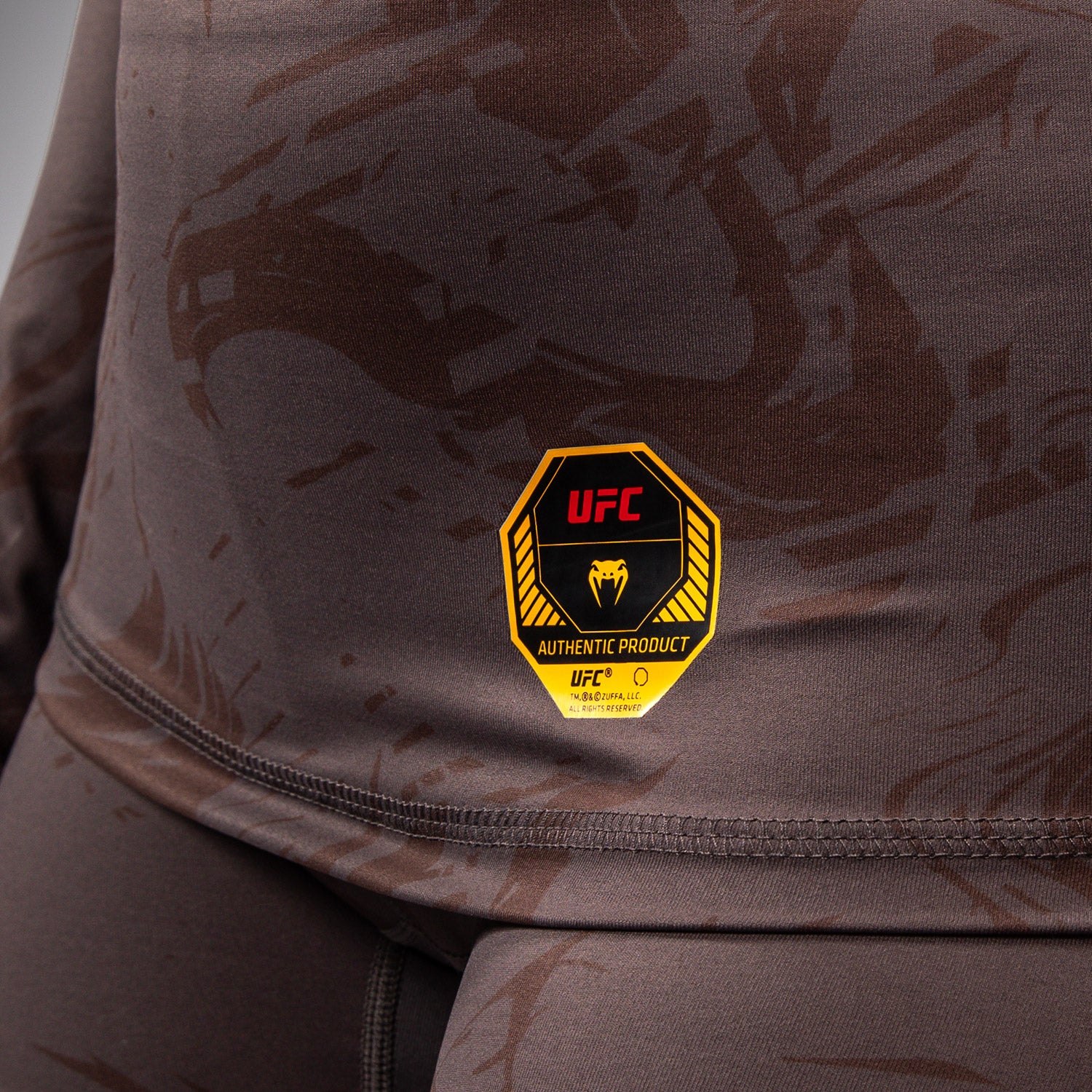 UFC Fusion by Venum Fight Week Women’s Performance Long Sleeve Rashguard - Earthen Brown - Image 8