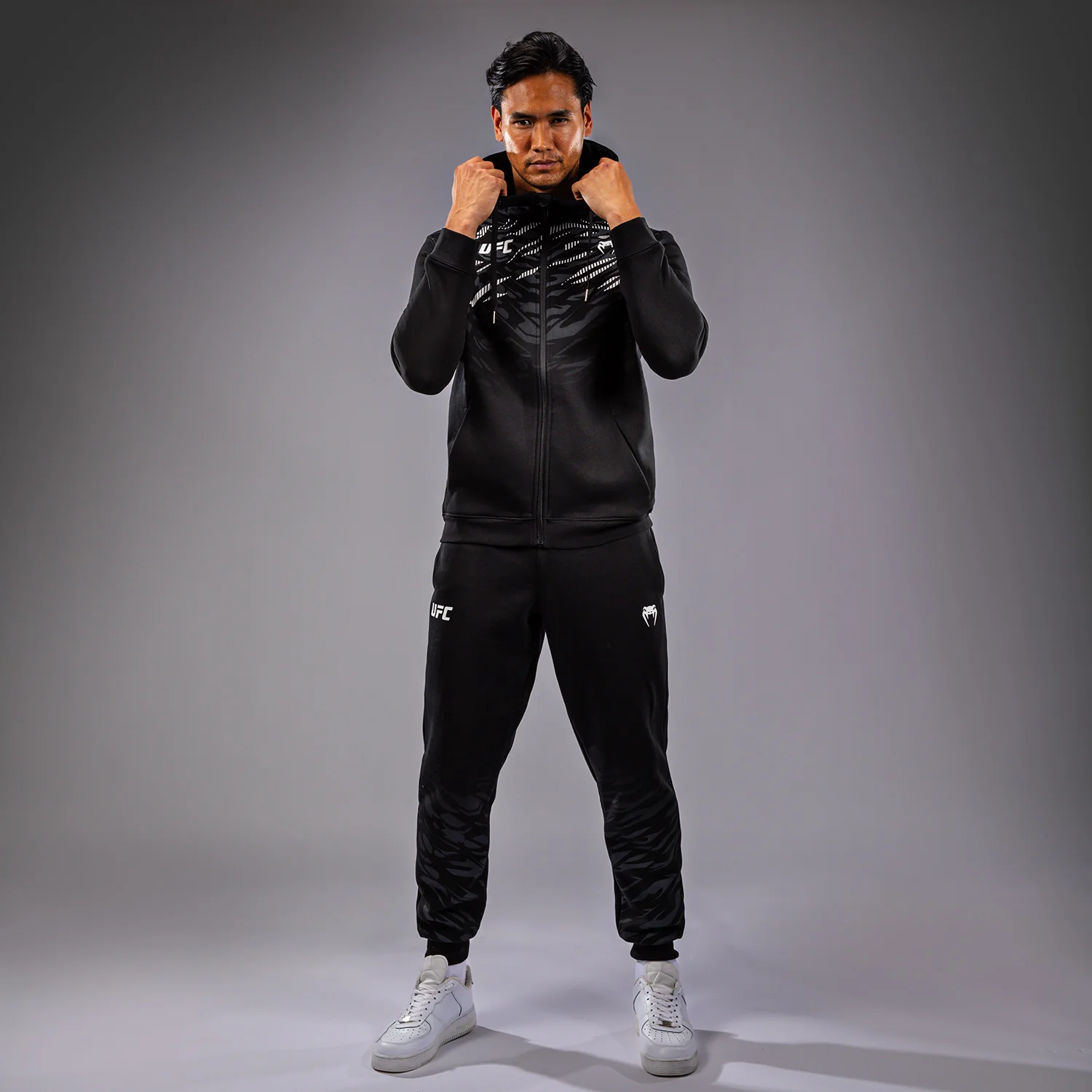 UFC Fusion by Venum Men’s Replica Zip Hoodie - Black - Image 6