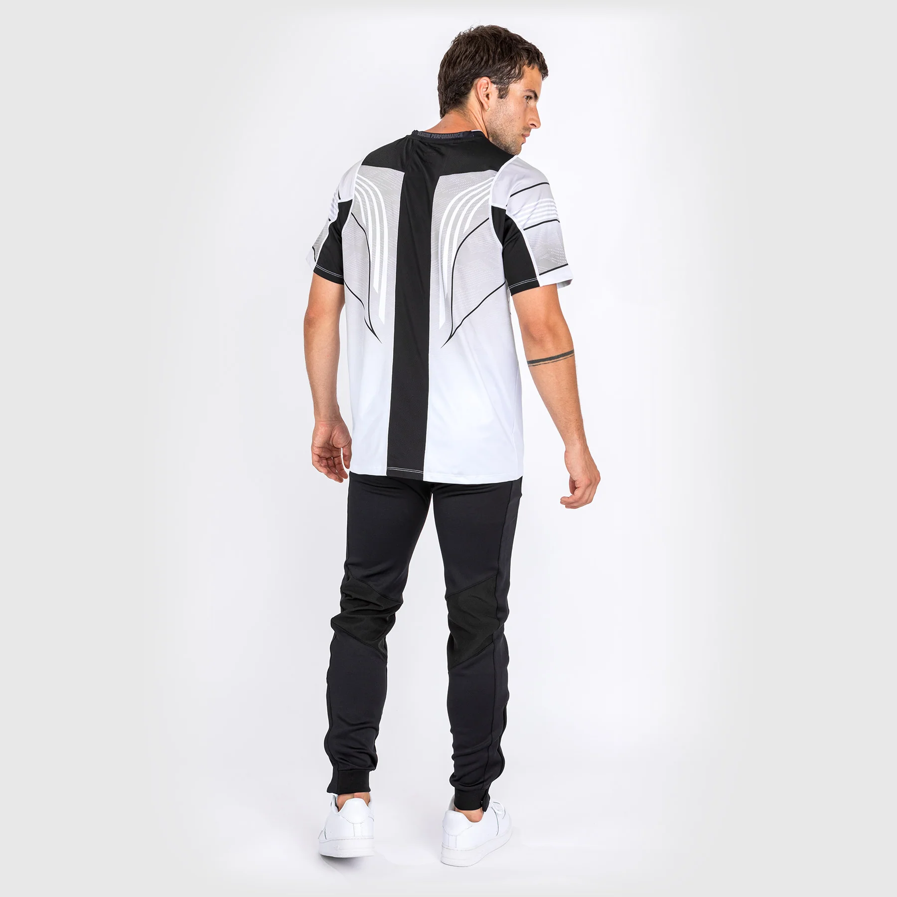UFC Venum Authentic Fight Night 2.0 Kit by Venum Men's Walkout Jersey - White - Image 4