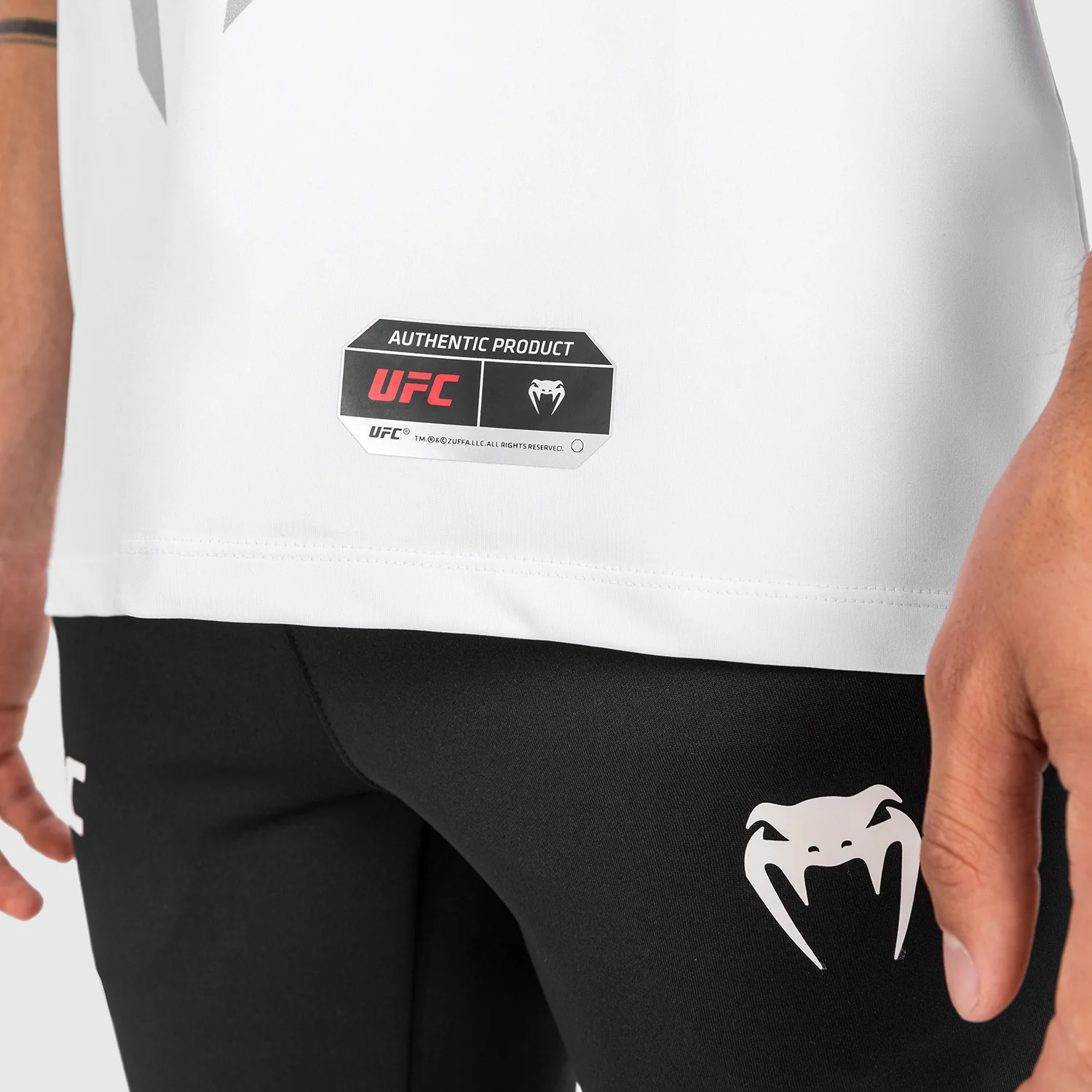 UFC Venum Authentic Fight Night 2.0 Kit by Venum Men's Walkout Jersey - White - Image 6