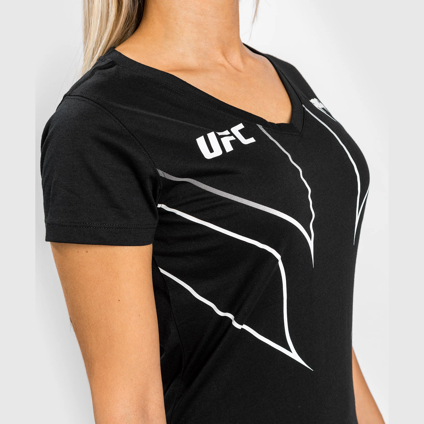 UFC Venum Fight Night 2.0 Replica Women's T-shirt - Black - Image 6