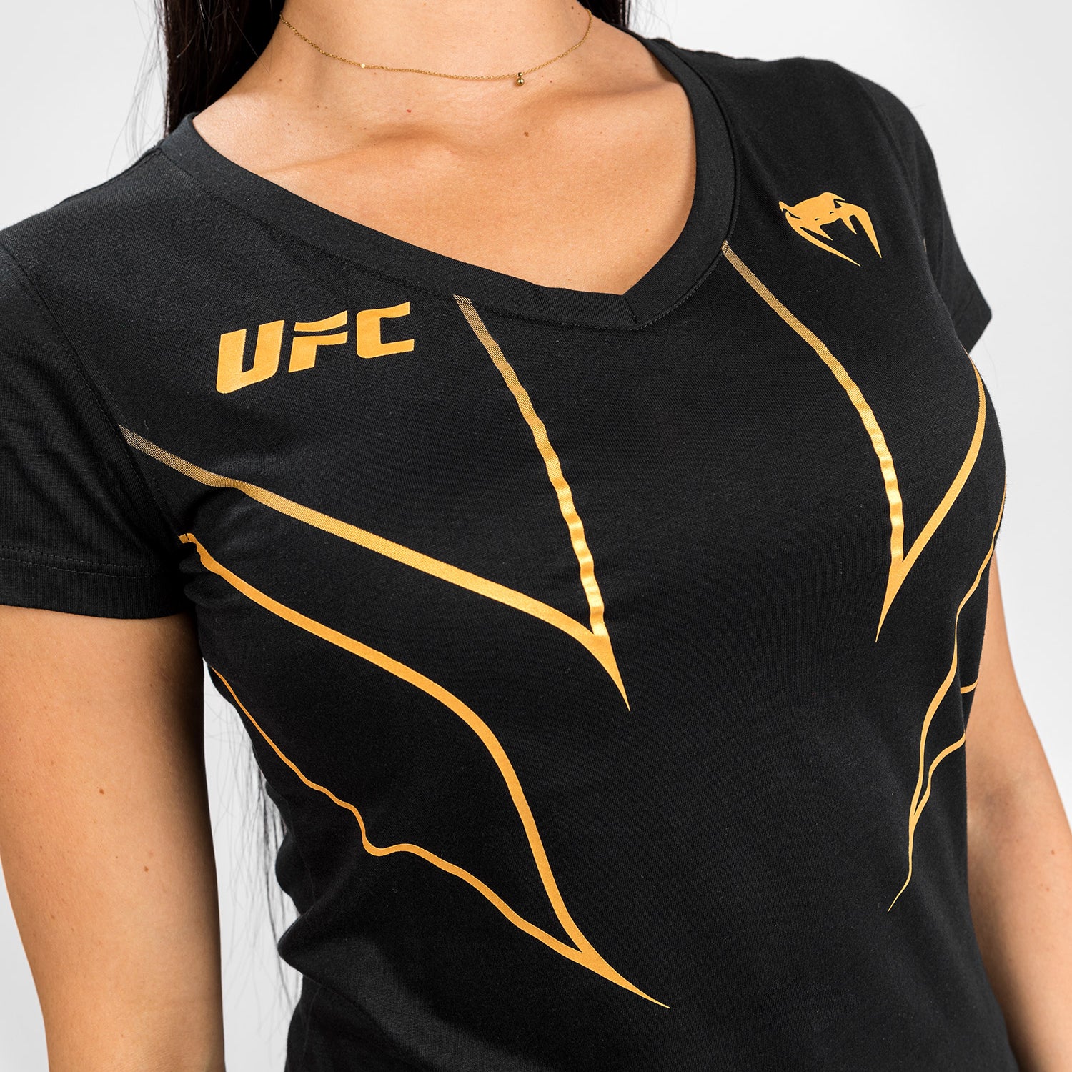 UFC Venum Fight Night 2.0 Replica Women's T-shirt - Champion - Image 5