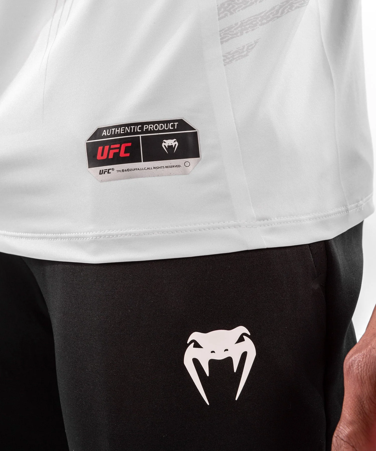 UFC Venum Fighters Authentic Fight Night Men's Walkout Jersey - White - Image 7