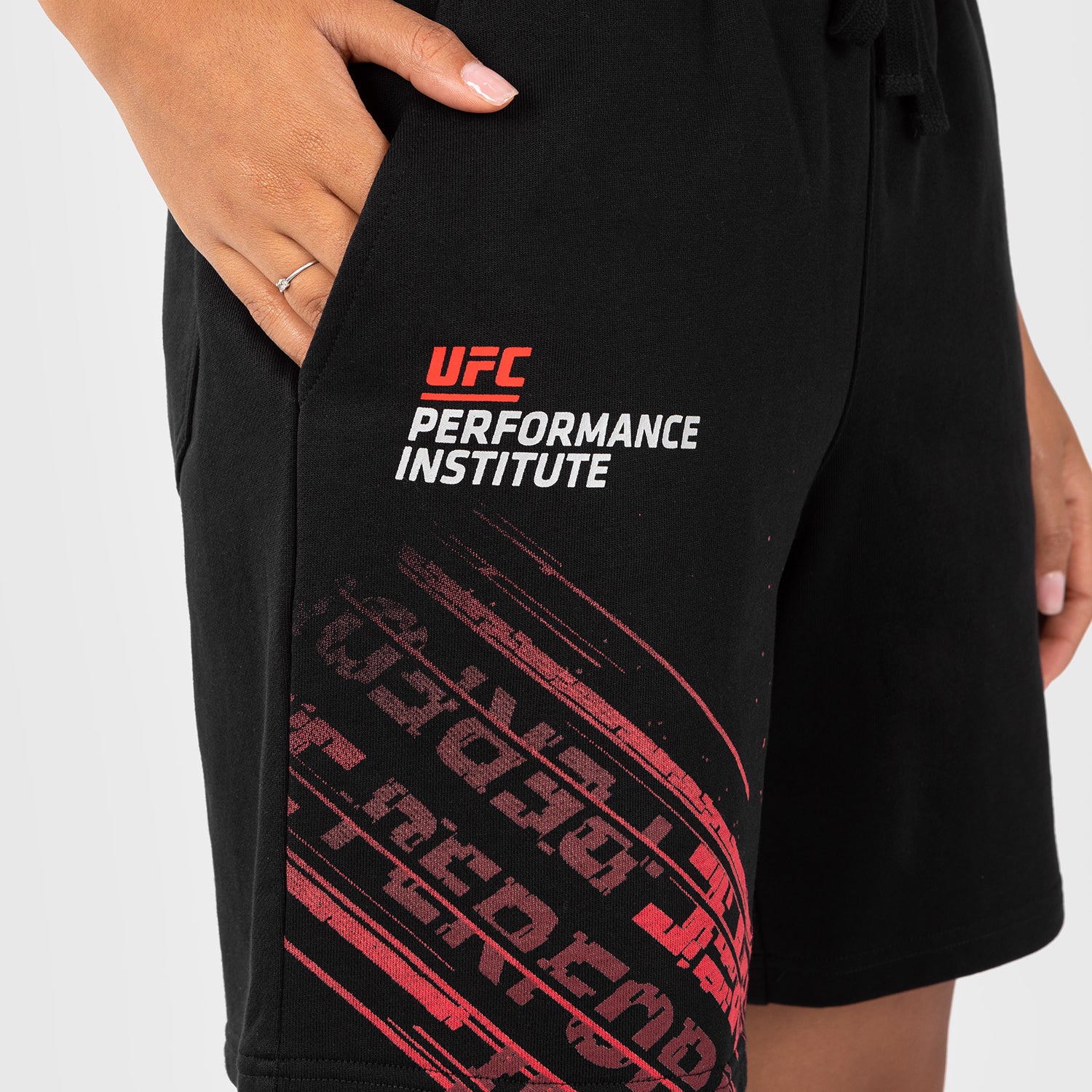 UFC Venum performance institute 2.0 Coton Short - Black/Red - Image 3