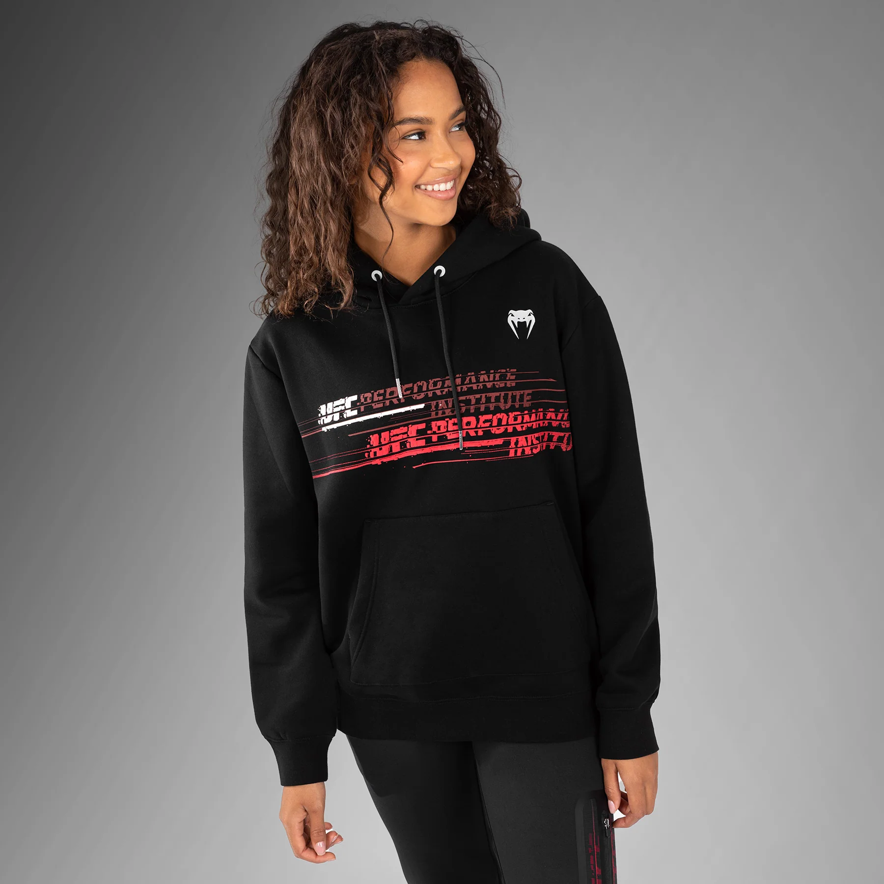 UFC Venum performance institute 2.0 Hoodie - Black/Red - Image 8