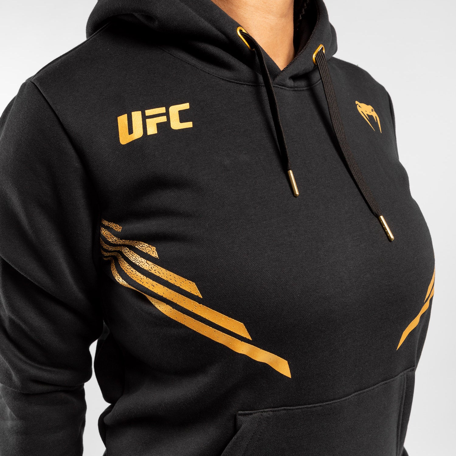UFC Venum Replica Women's Hoodie - Champion - Image 8