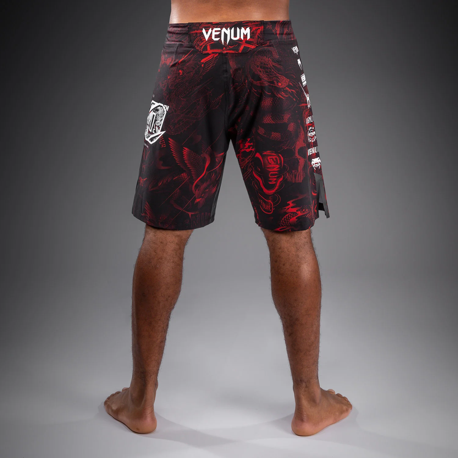Venum 20th Anniversary Fightshorts - Black/Red - Image 3
