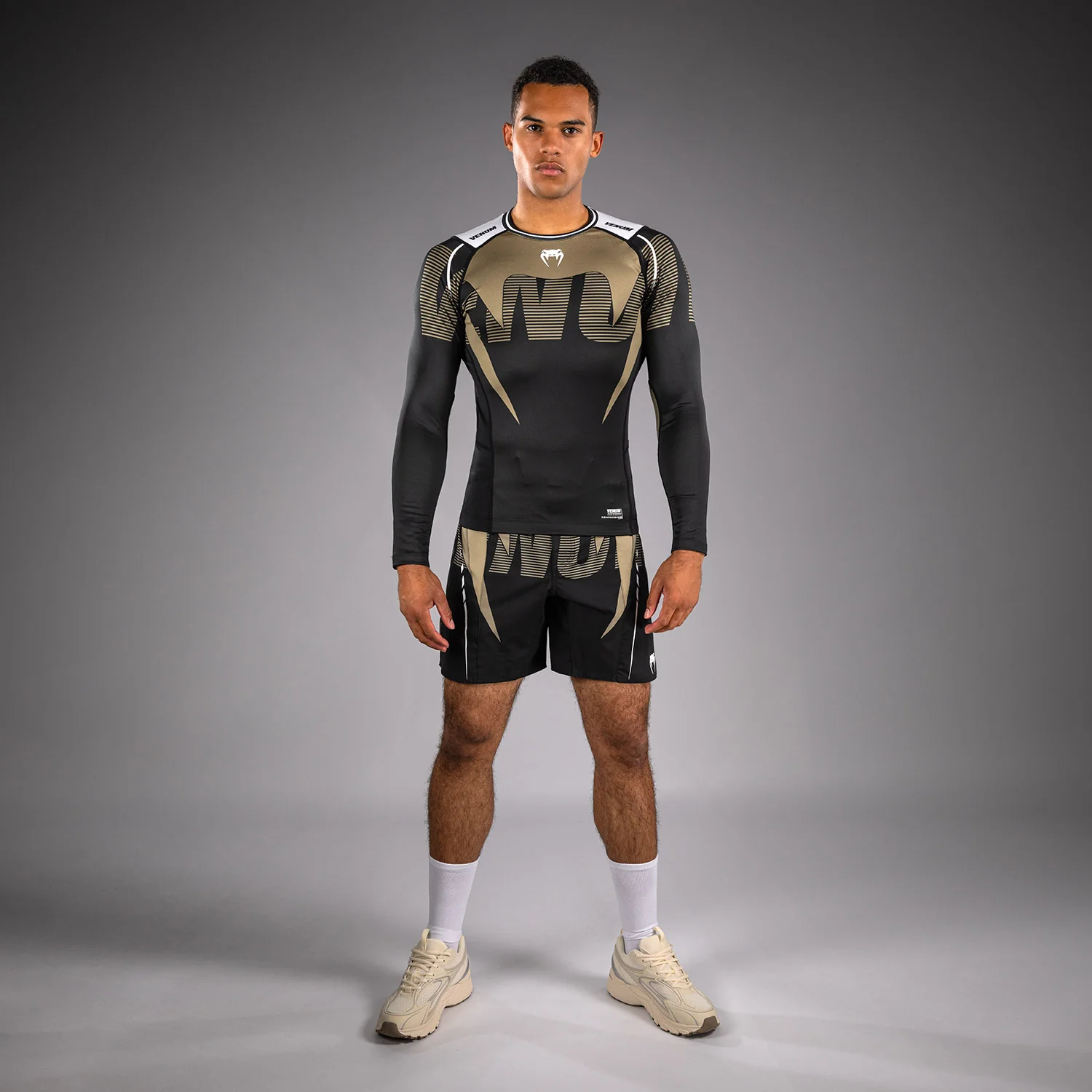 Venum Adrenaline Long Sleeve Rashguard - Black/Sand - Image 6