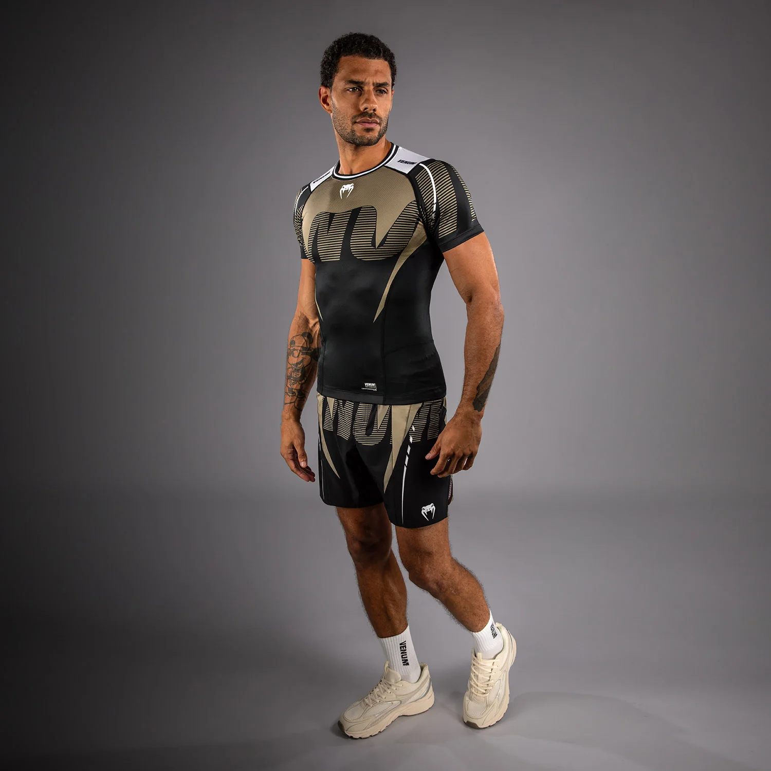 Venum Adrenaline Short Sleeve Rashguard - Black/Sand - Image 6