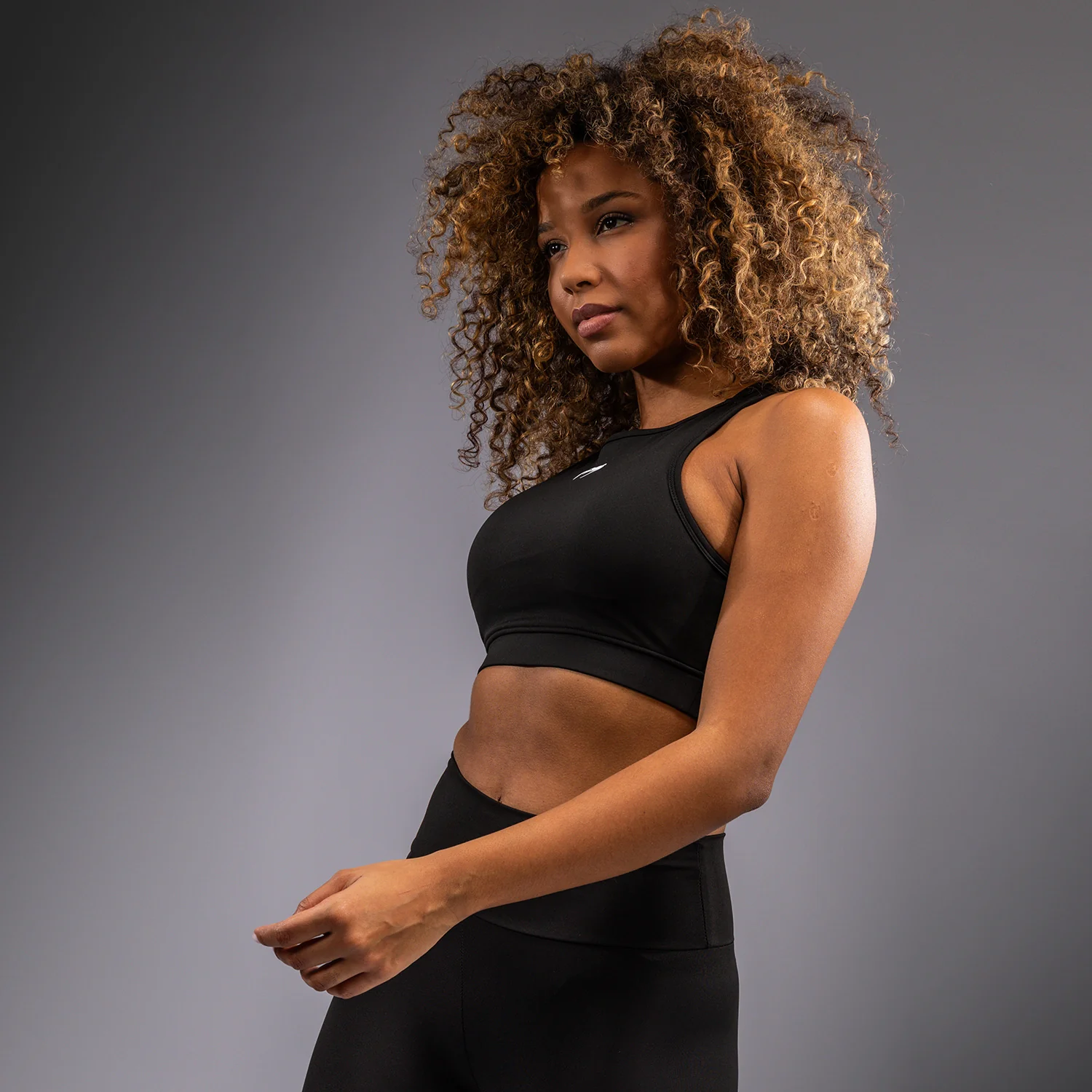 Venum Aero XT Sport Bra - Black - Image 3