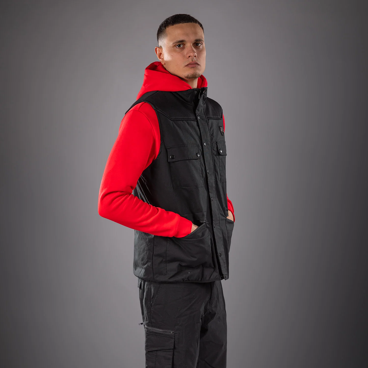 Venum Altitude Sleeveless down jacket - Black - Image 3