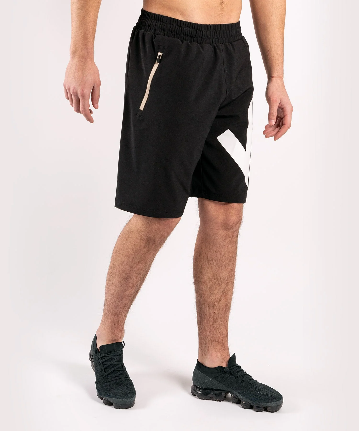 Venum Arrow Loma Signature Collection Training shorts - Black/White - Image 4