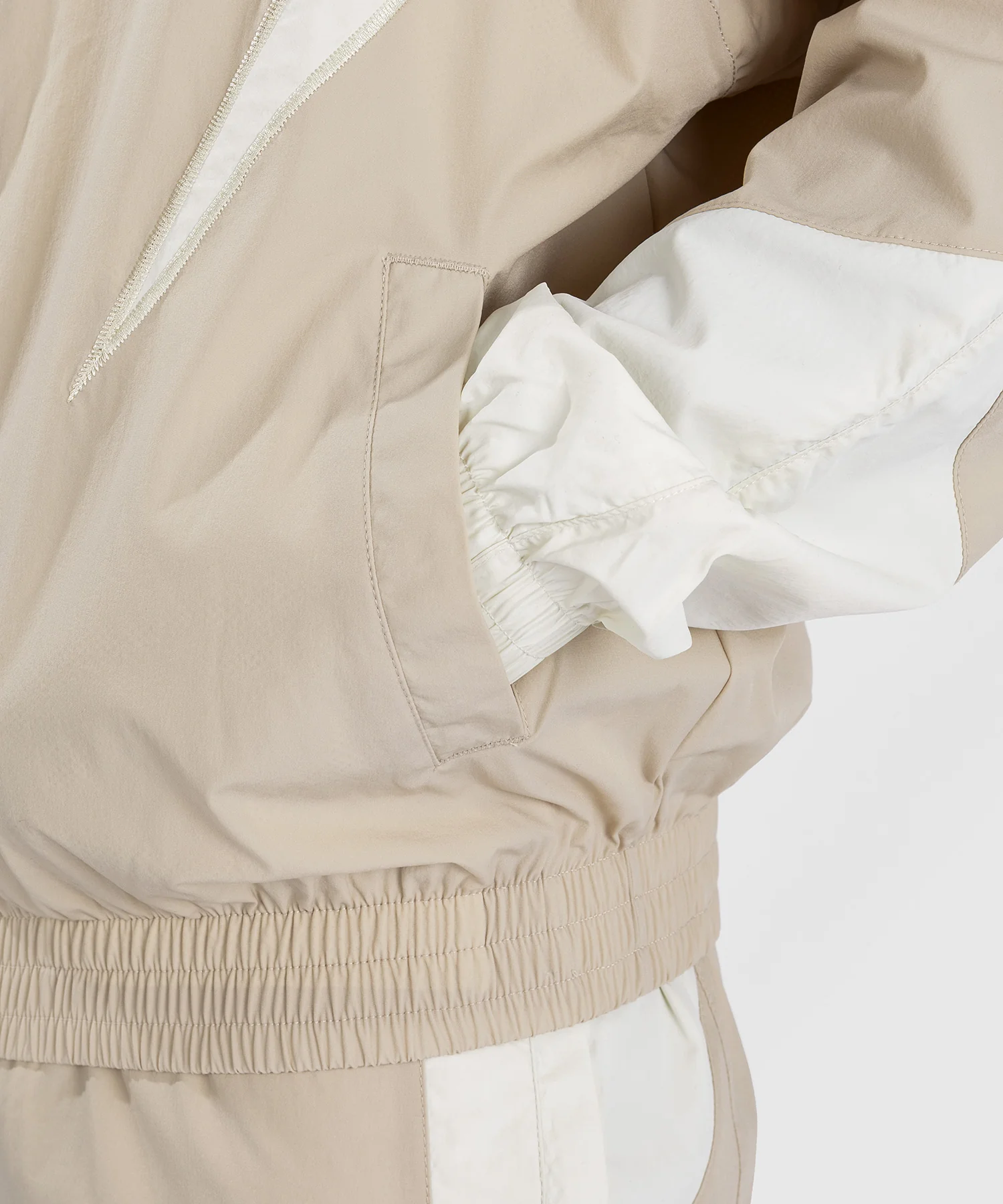 Venum Attack 90 tracksuit jacket - Beige - Image 8