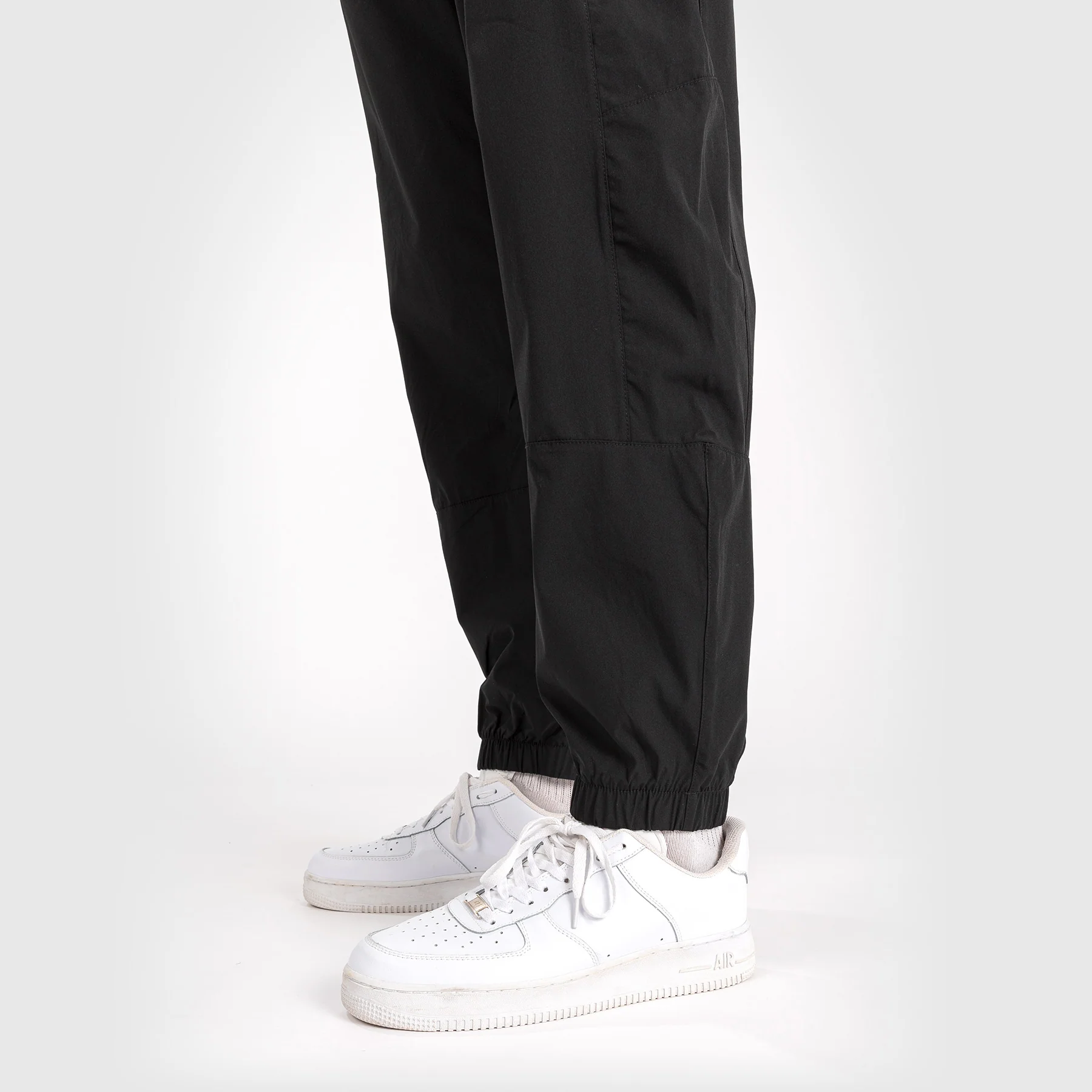Venum Attack 90 Tracksuit Pants - Black/White - Image 5