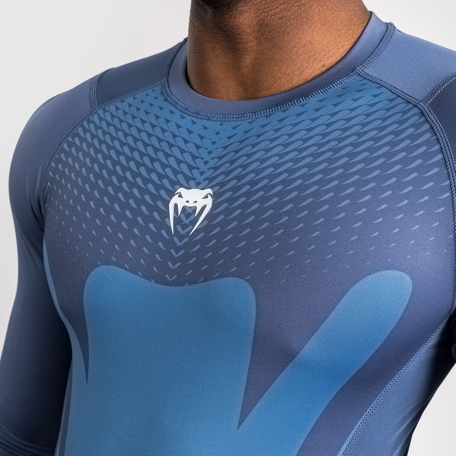 Venum Attack Men's Long Sleeve Rashguard - Navy Blue - Image 4