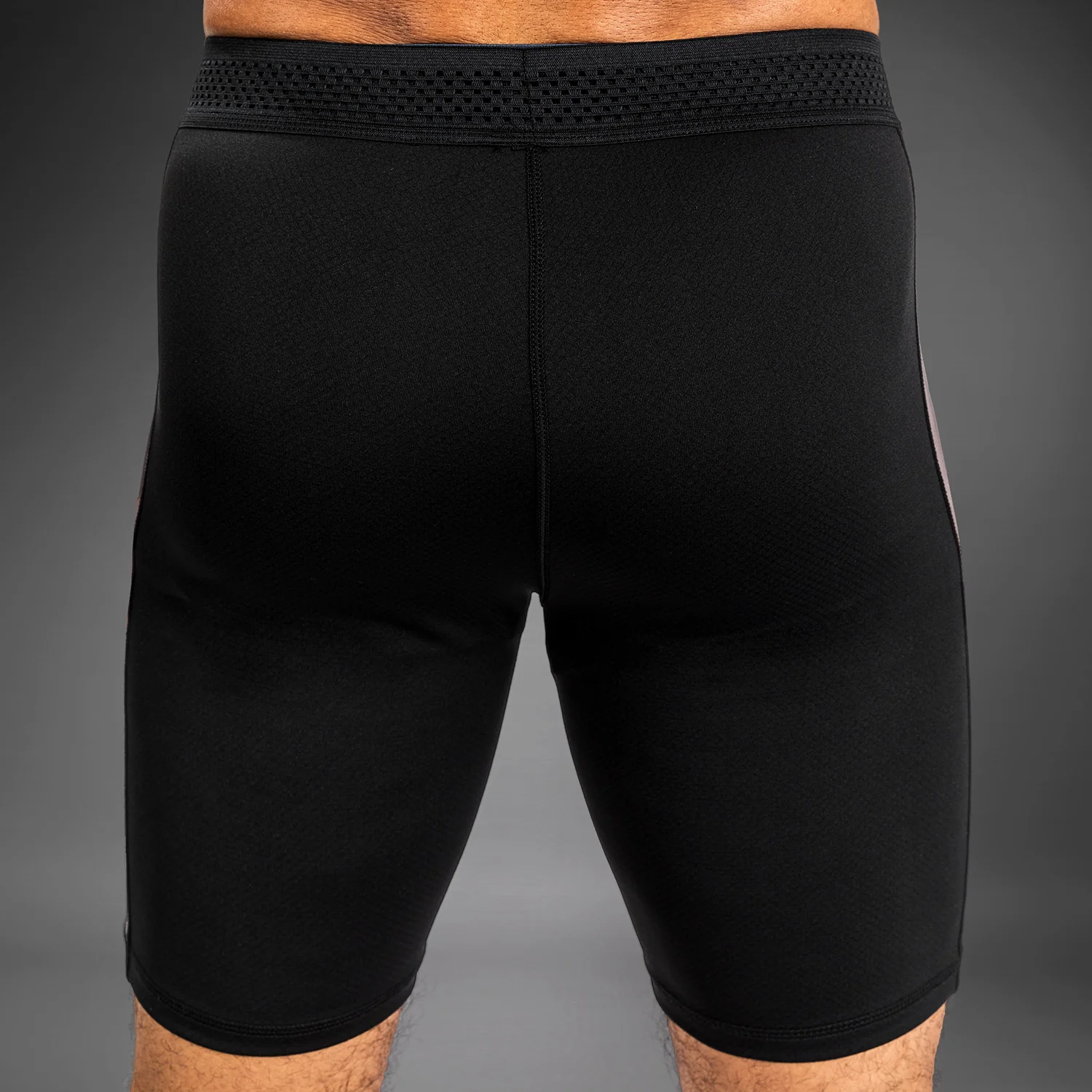 Venum Attack Men's Vale Tudo Short - Black - Image 7