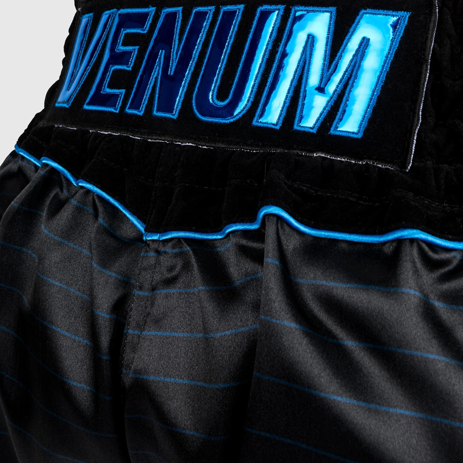 Venum Attack Muay Thaï Shorts - Black/Blue - Image 4