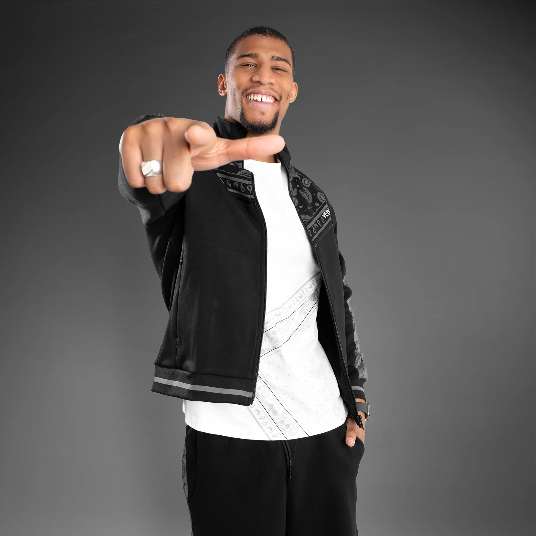 Venum Cali 34 Track Jacket - Black - Image 3