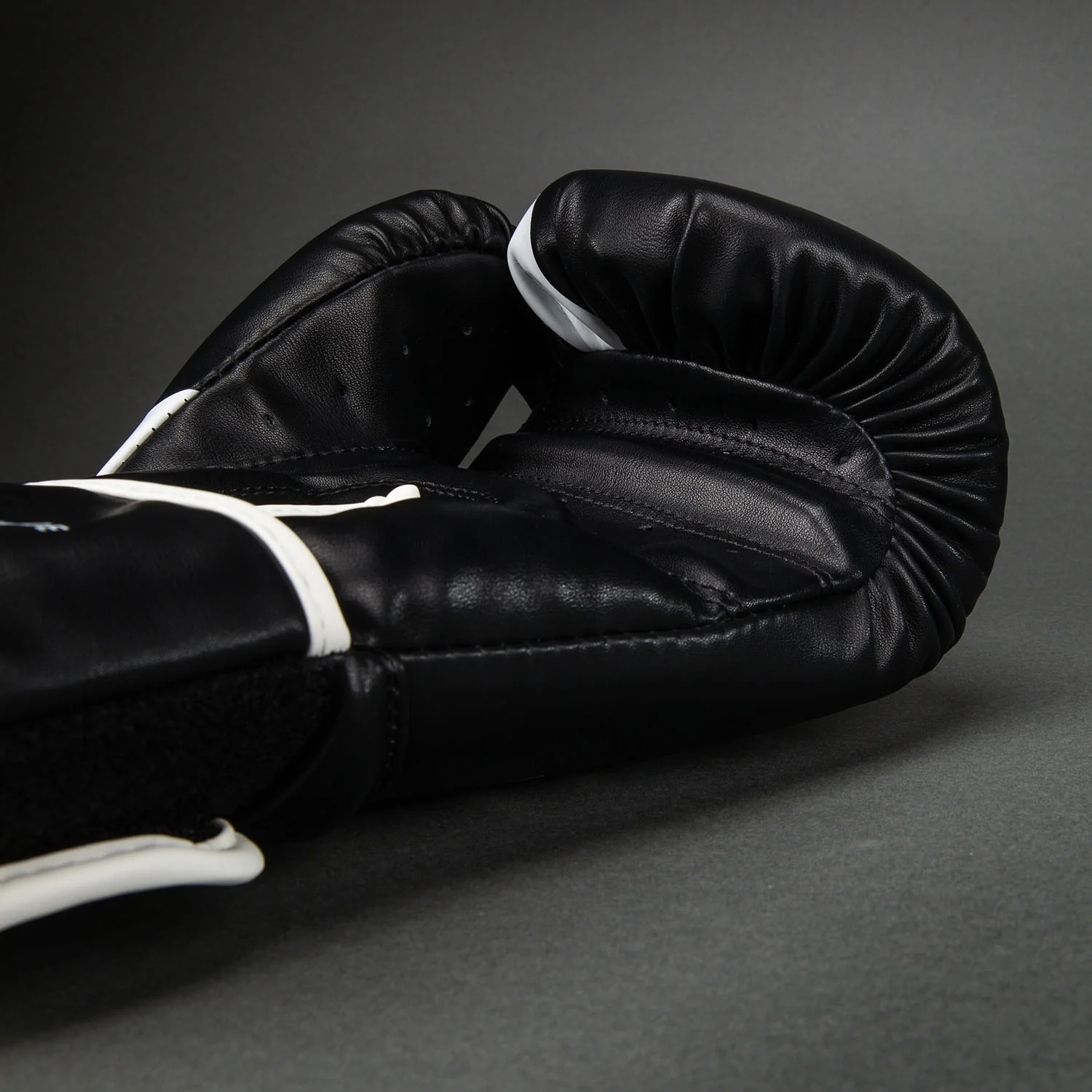Venum Challenger 2.5 Boxing Gloves – Black/White - Image 3