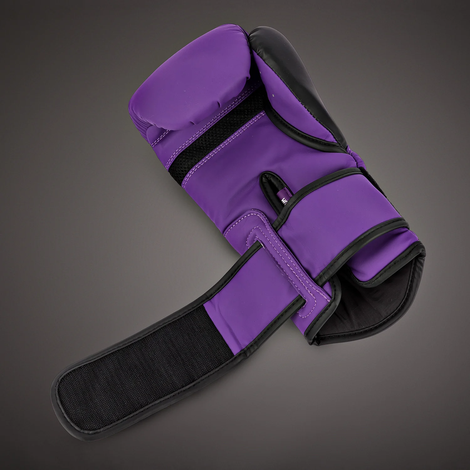 Venum Challenger 4.0 Boxing Gloves - Dark Purple - Image 5