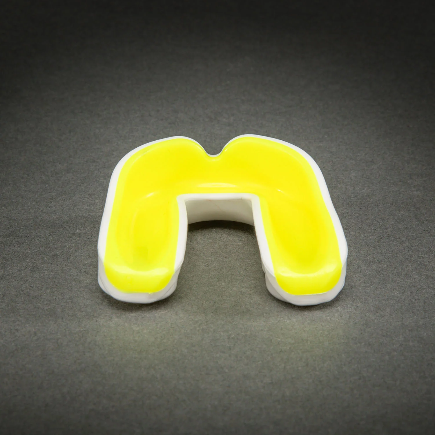 Venum Challenger Mouthguard - White/Yellow - Image 3