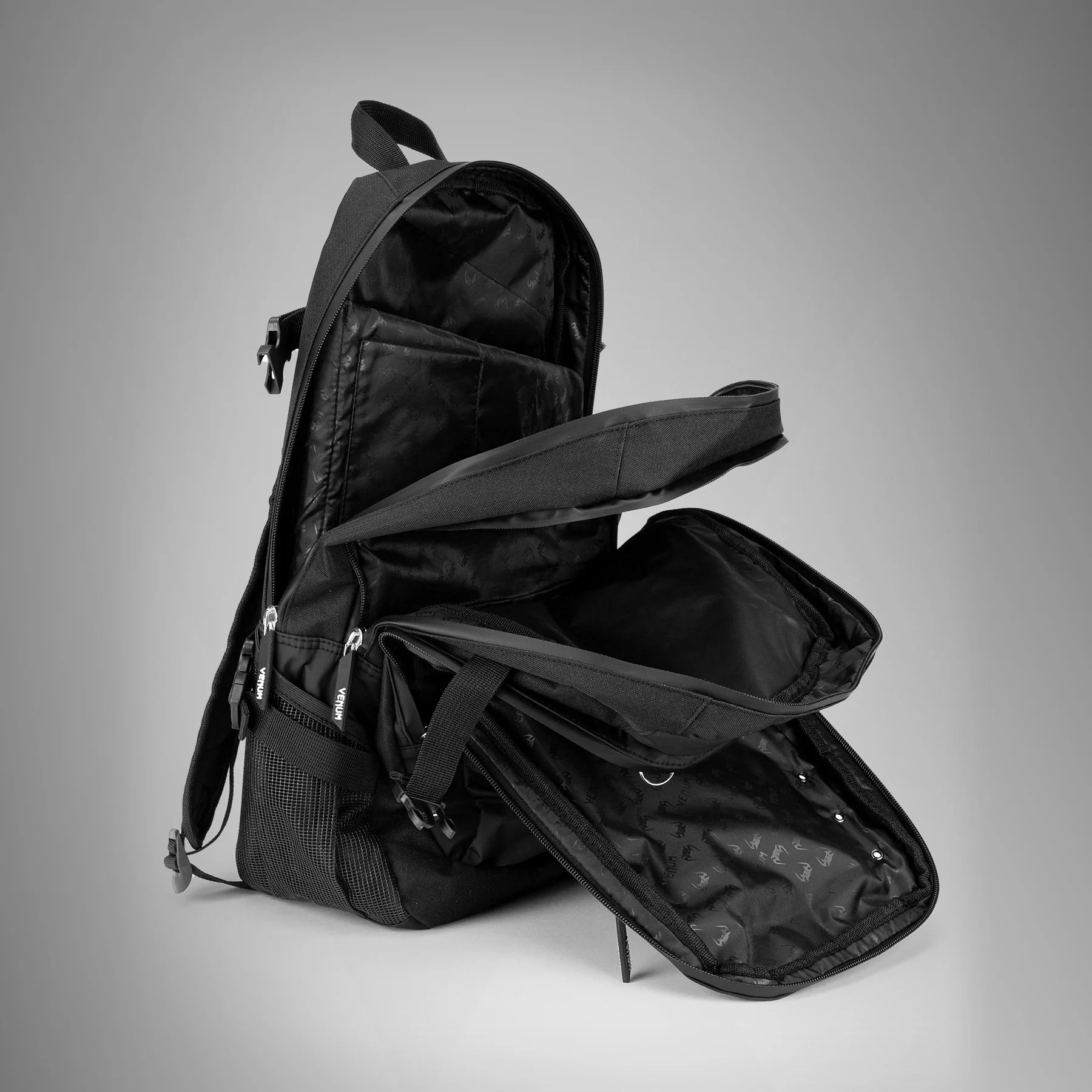 Venum Challenger Pro Evo BackPack (20-25L) - Black/White - Image 6