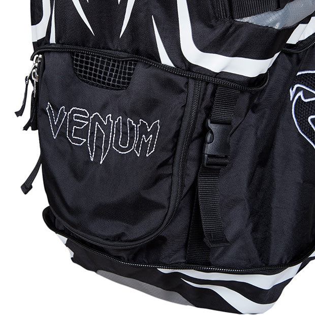 Venum Challenger Xtrem Backpack - Image 4