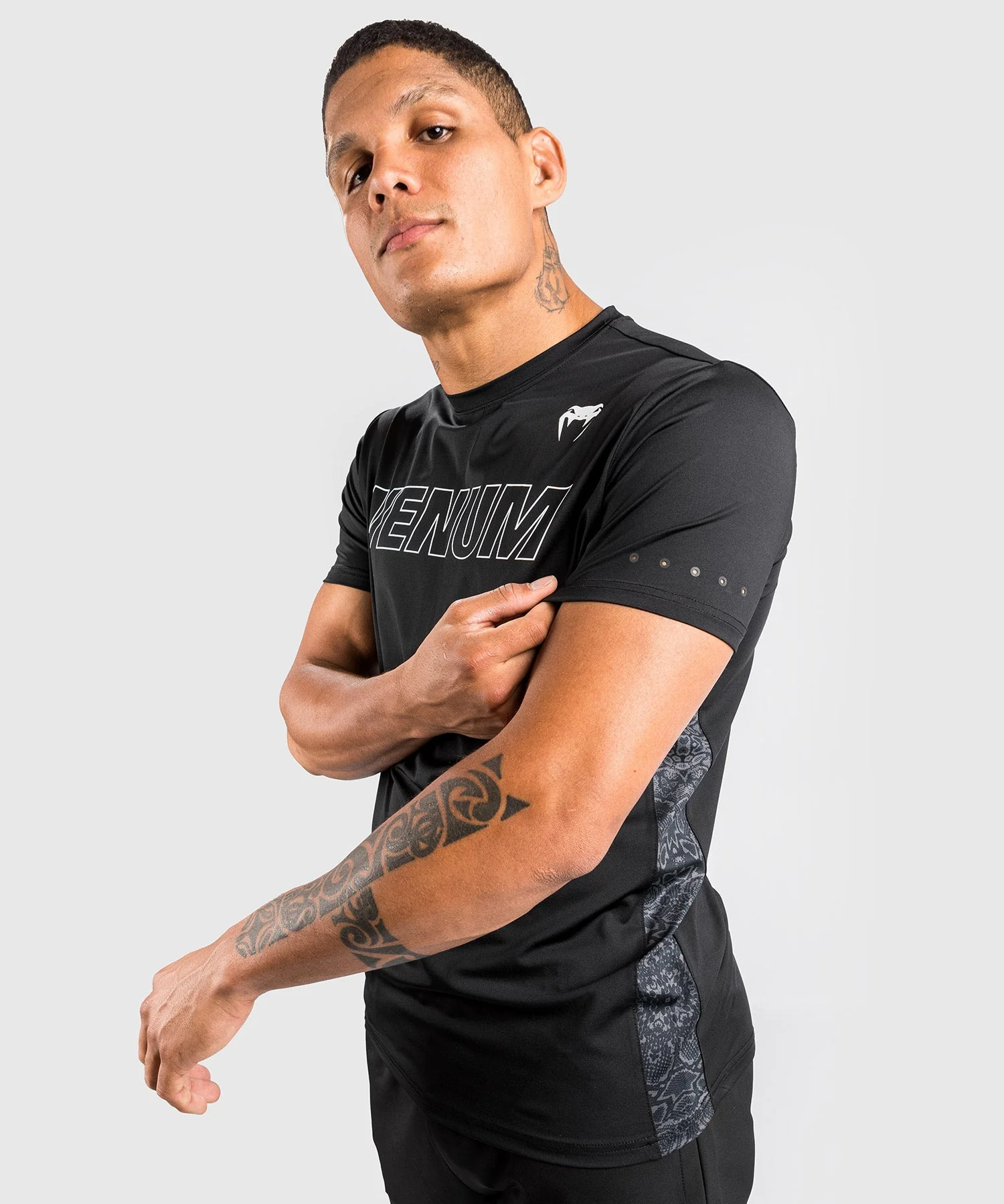 Venum Classic Evo Dry Tech T-Shirt - Black/White - Image 3