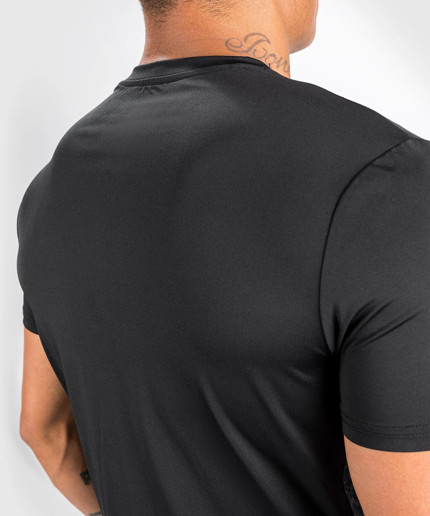 Venum Classic Evo Dry Tech T-Shirt - Black/White - Image 6