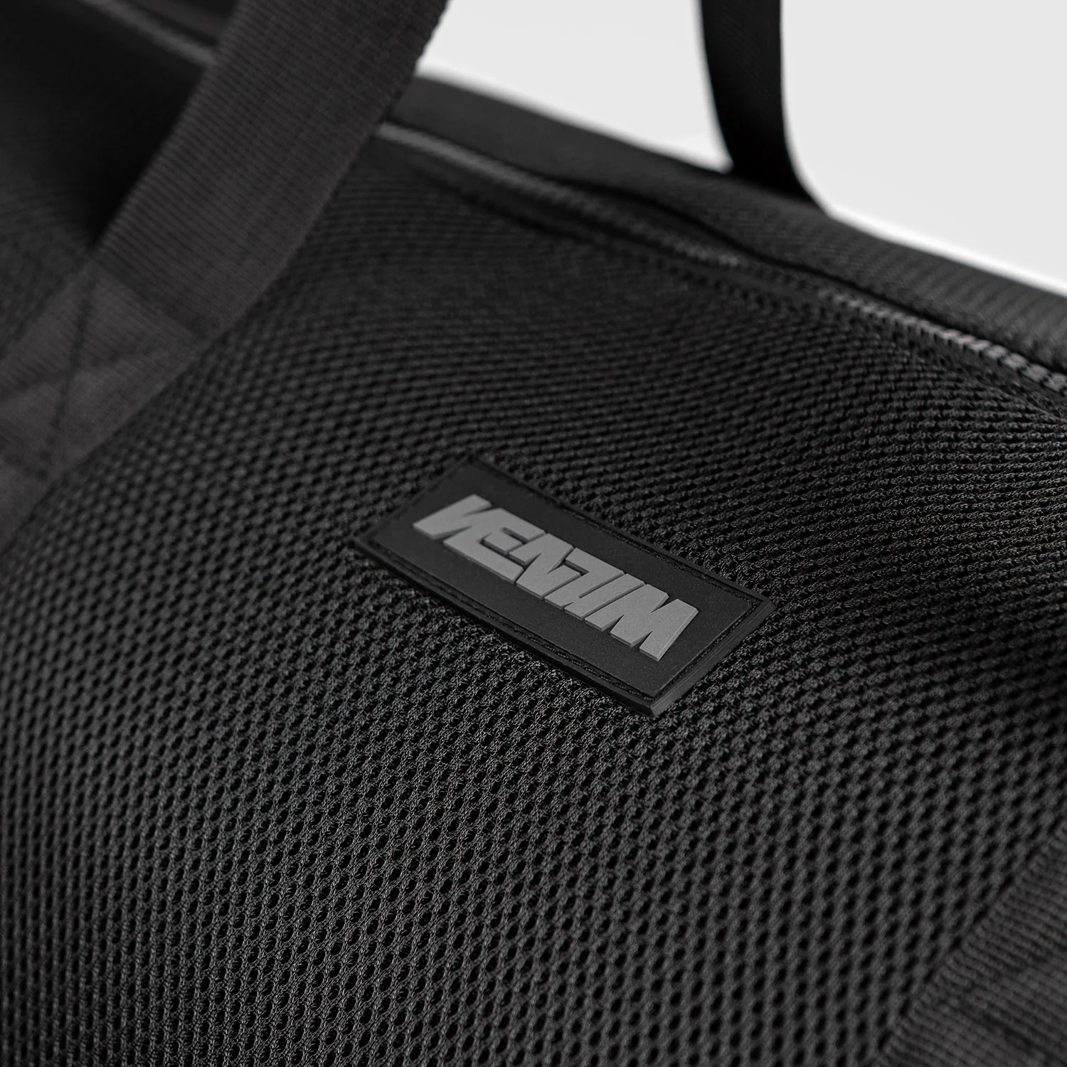 Venum Connect XL Duffle Bag - Black - Image 5