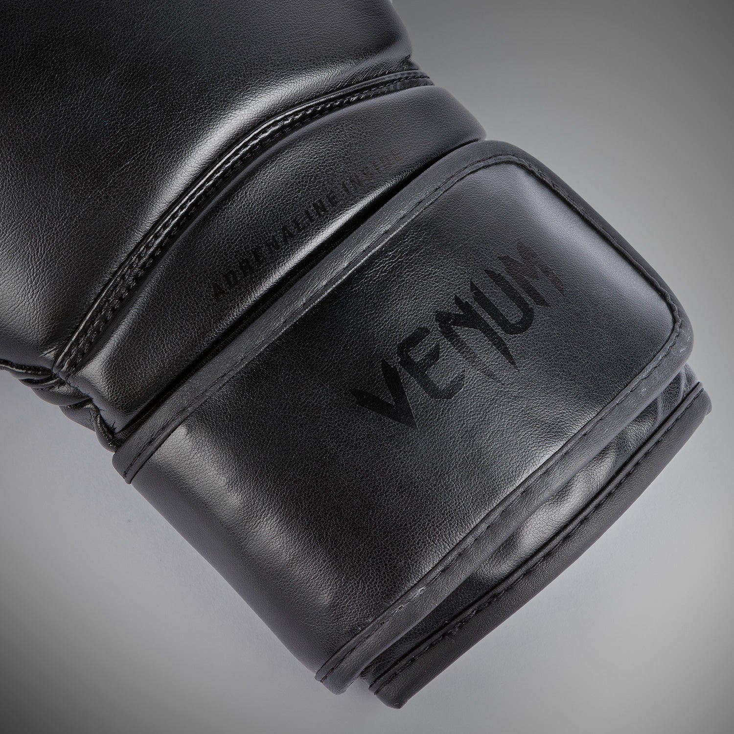 Venum Contender 1.5 Kids Boxing Gloves - Black/Black - Image 3