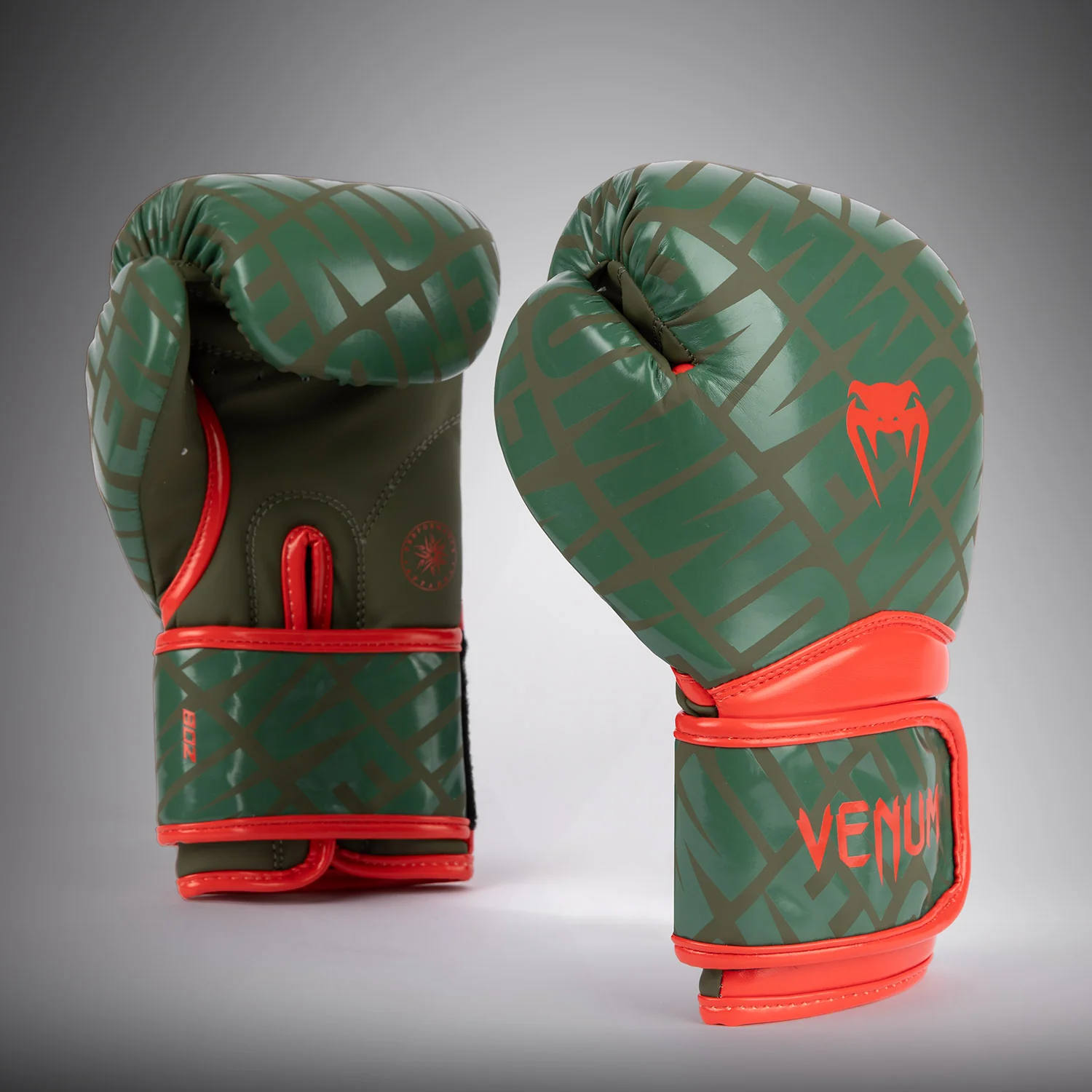 Venum Contender 1.5 XT Kids Boxing Gloves - Army Green