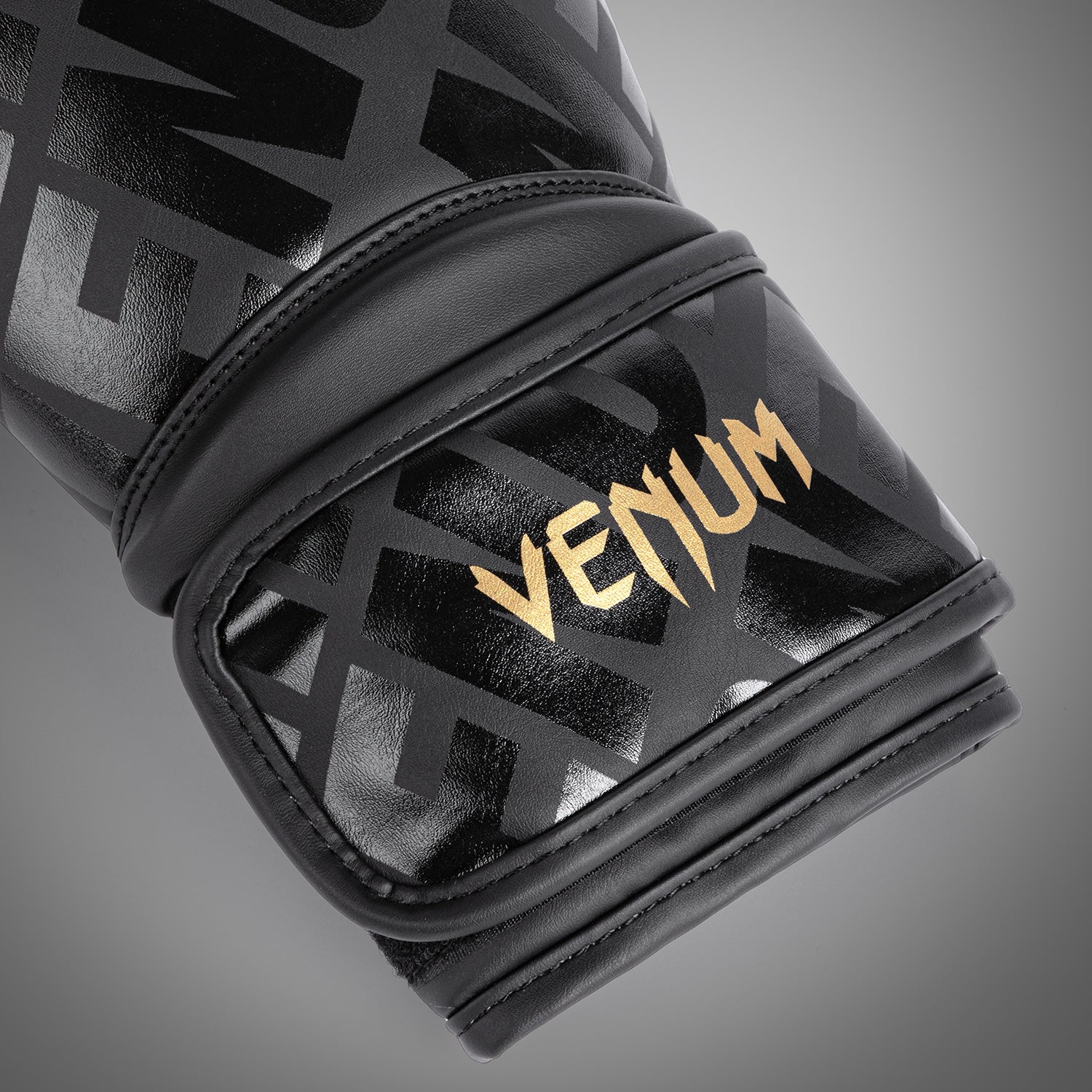 Venum Contender 1.5 XT Kids Boxing Gloves - Black-Gold - Image 4